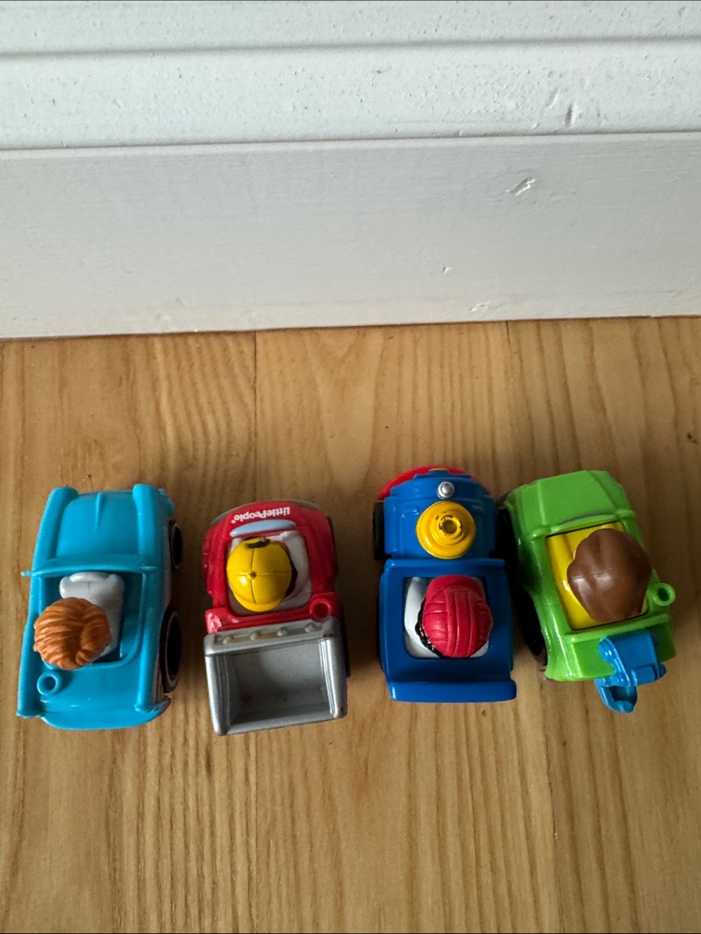 Fisher Price Little People Wheelies Vehicle Lot of 8 Cars Trucks Train w Figures - Picture 9 of 13